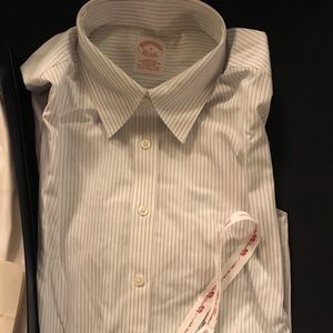 New w/tags blue white striped button down shirt